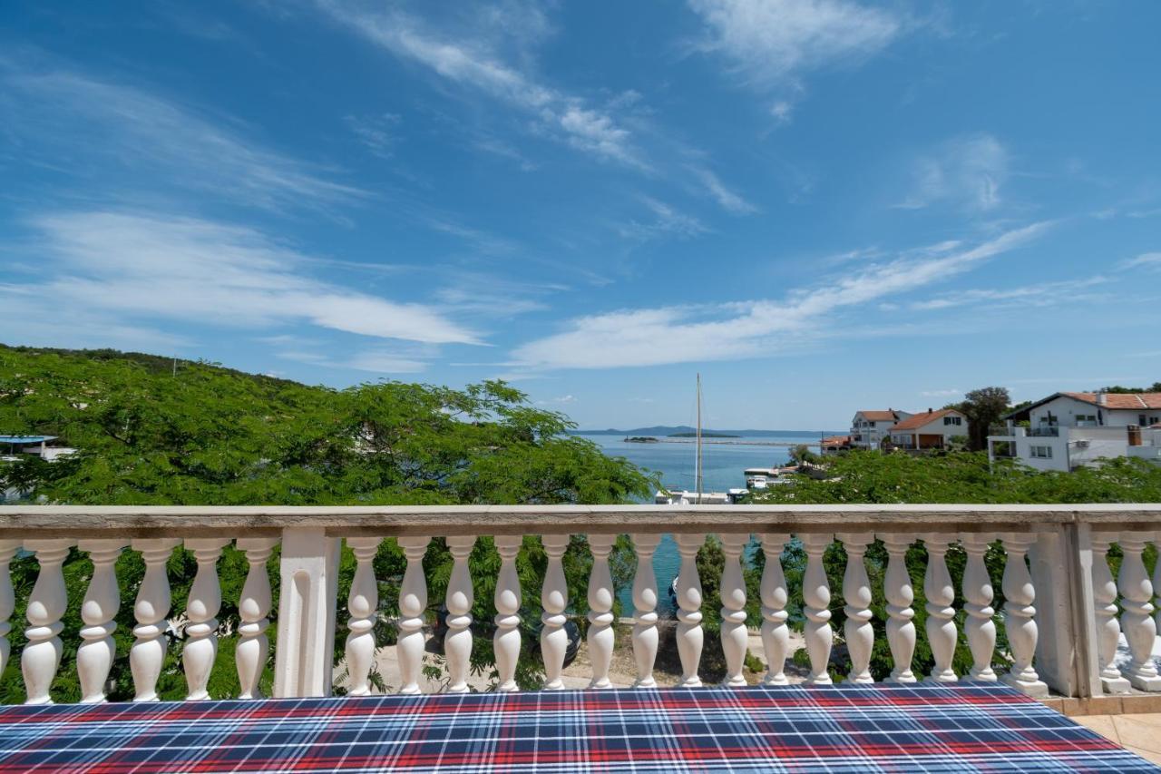 Apartments By The Sea Zaglav, Dugi Otok - 17788 Sali Exterior foto
